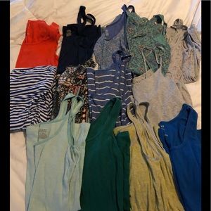 Women’s Tank Lot